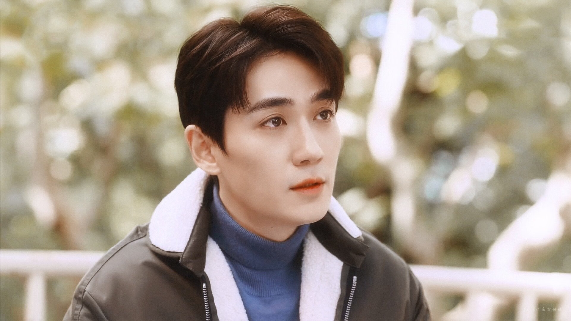 开云中国-“球场内外：球员的动人故事和激情人生”，关于球员